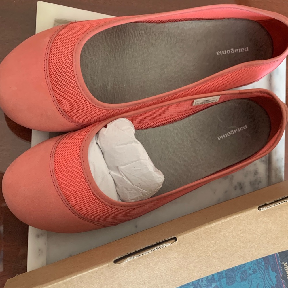 Patagonia Maha Breathable flats size 9